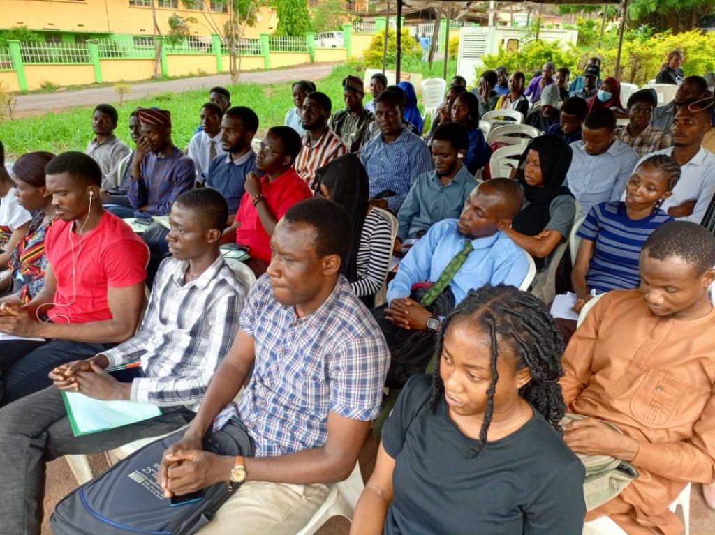 Oyo Govt Begins Payment Of Bursary Awards To Students