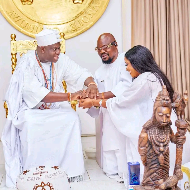 Ooni Of Ife Confers Chieftaincy Title On Baba Ijesha, Gifts Him New Car